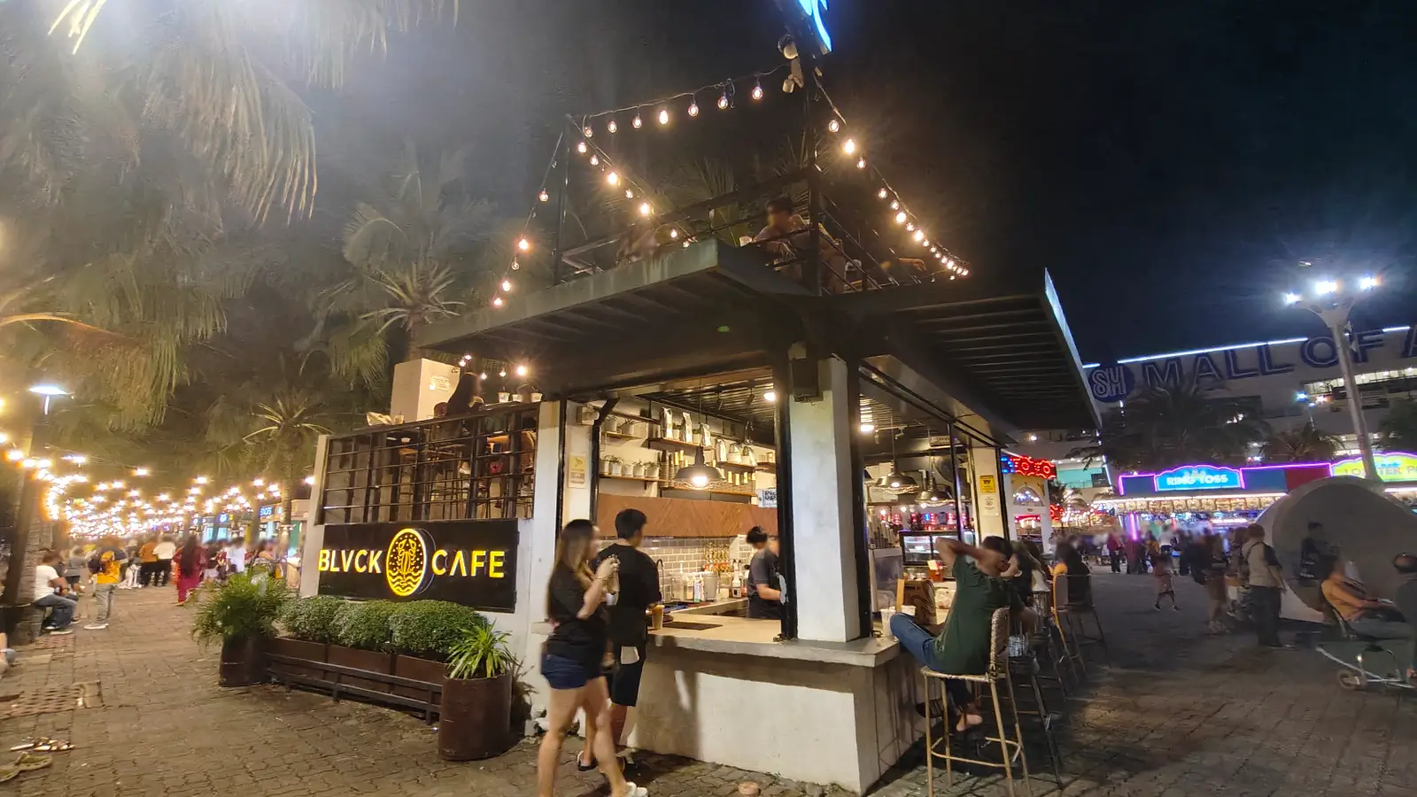 BLVCK CAFE in SM Mall of Asia